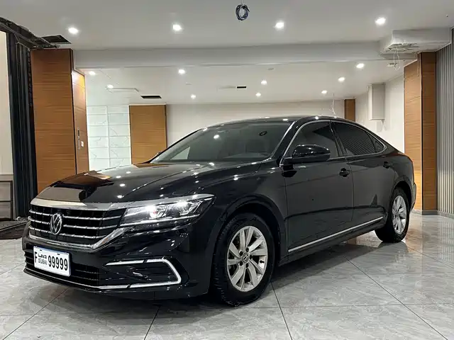 VOLKSWAGEN PASSAT 2021