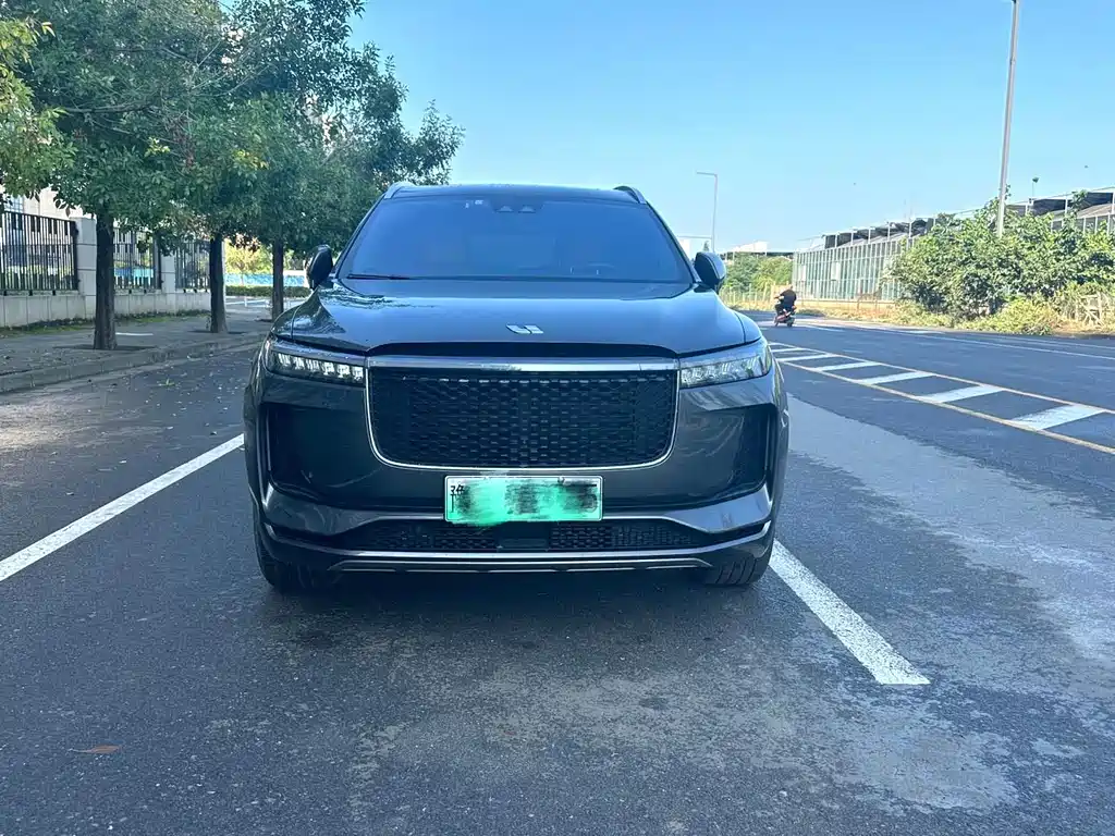 Li Auto Li ONE — миниатюра 2