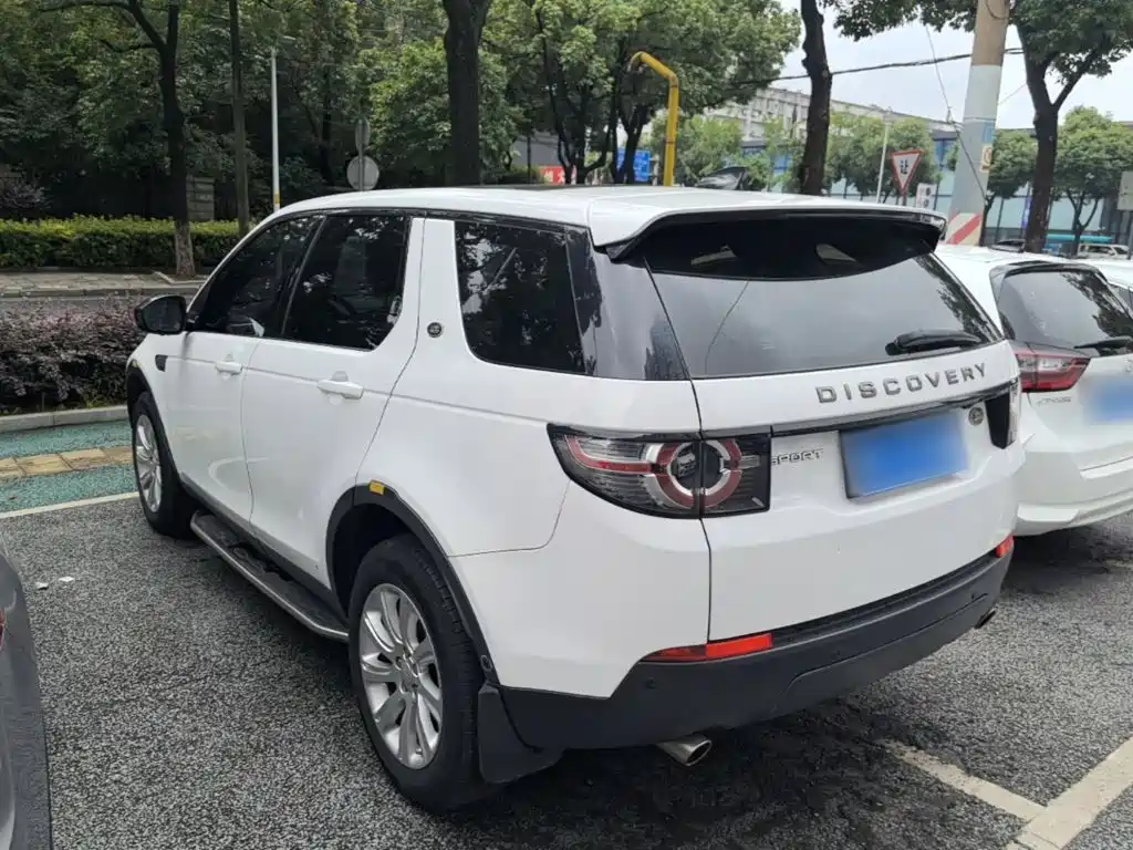 Land Rover Discovery Sport 2019 240PS PURE V