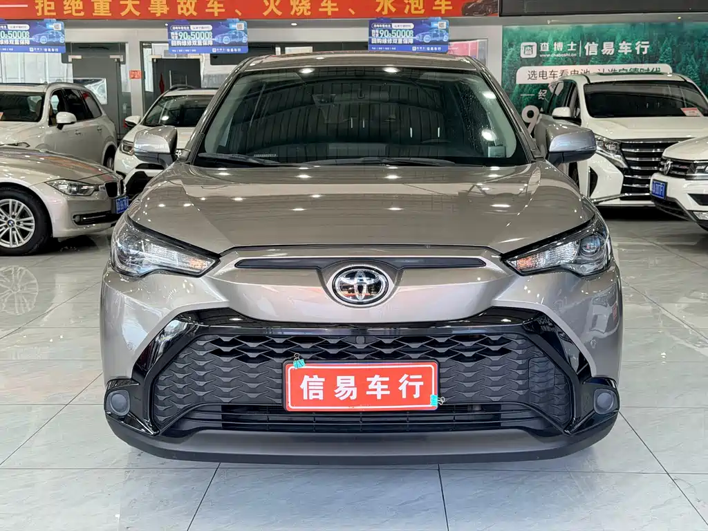 Toyota Frontlander — миниатюра 2