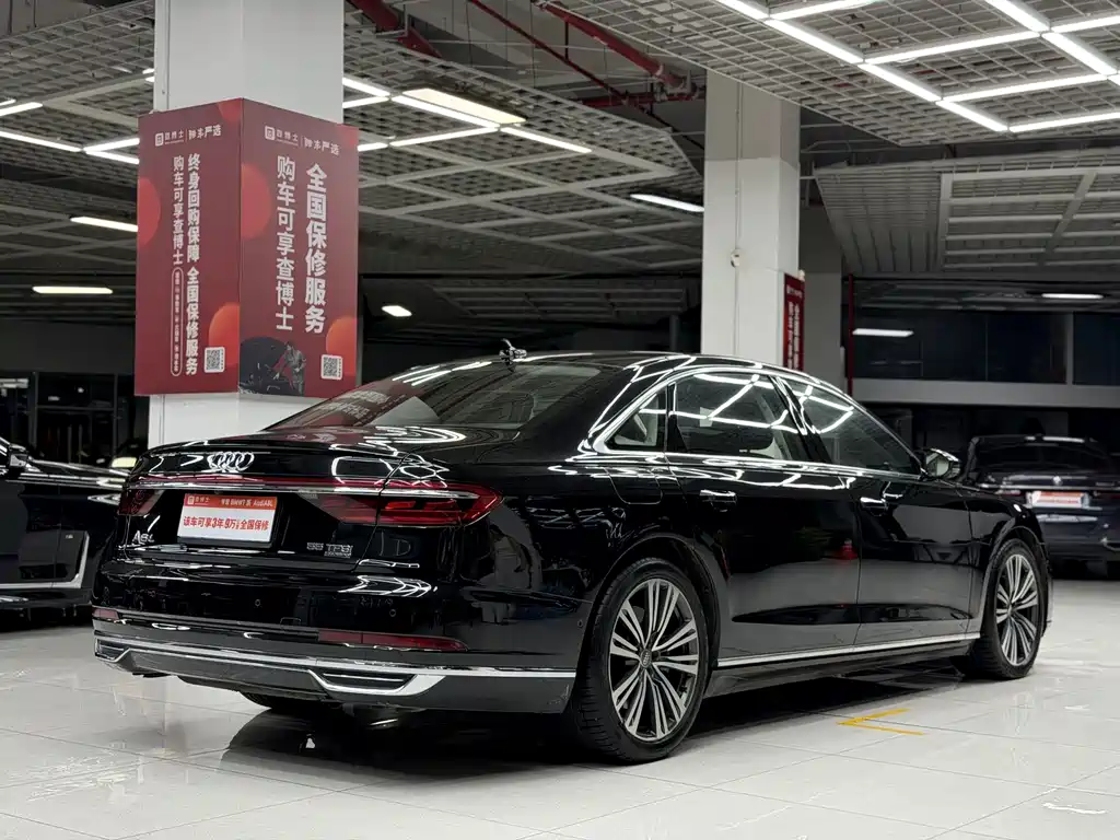 Audi A8 — миниатюра 4