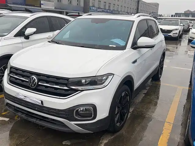 VOLKSWAGEN EXPLORING THE SHADOW