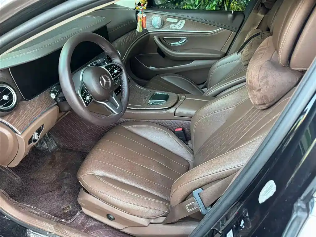 Mercedes-Benz E-Class E 2020 E 300 L Fashion