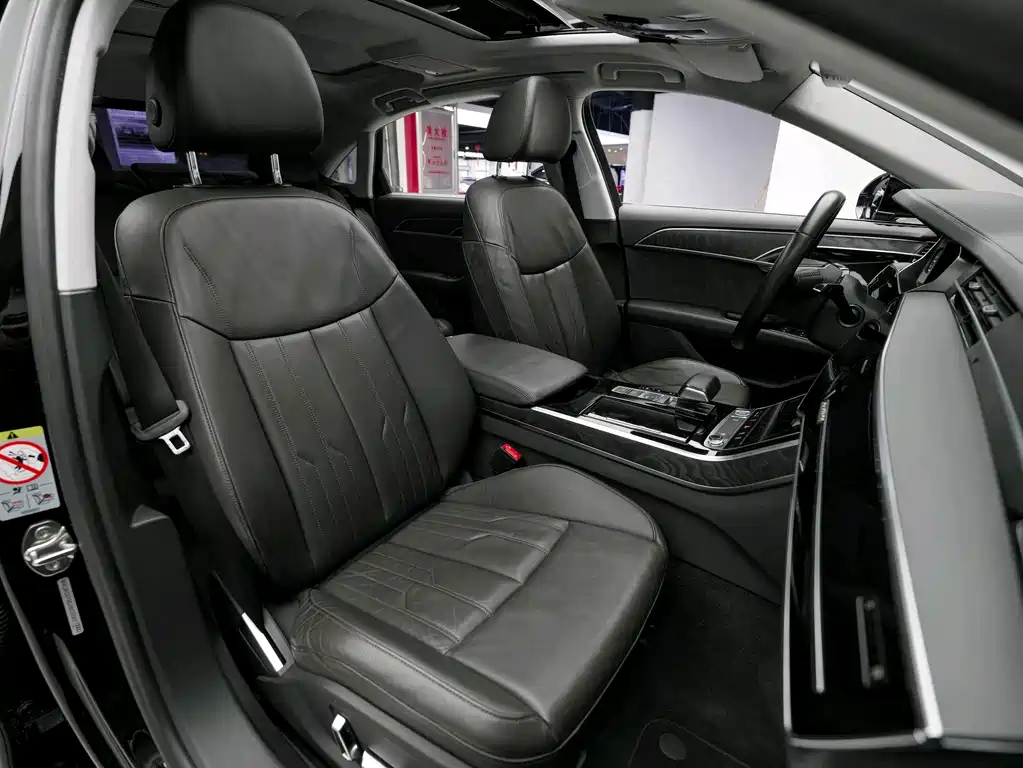 Audi A8 — миниатюра 10