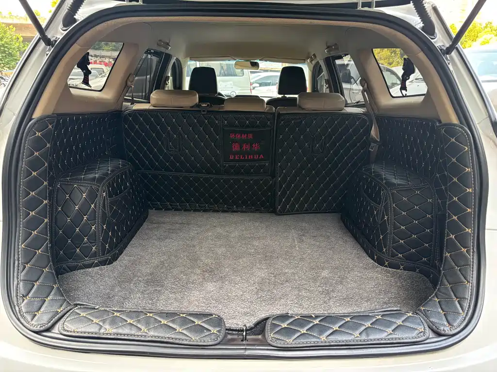 Baojun 310W — миниатюра 14