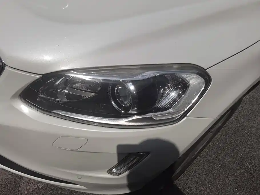 Volvo XC60 — миниатюра 5