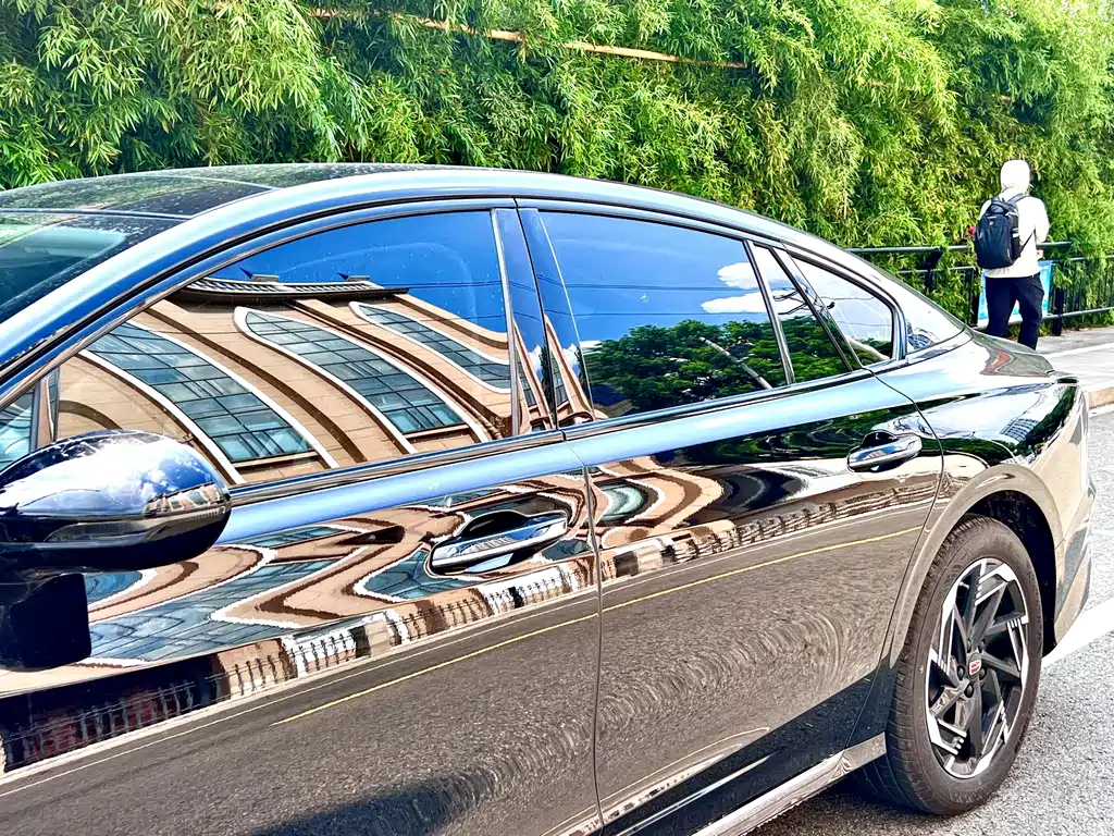 Hongqi Hongqi H6 — миниатюра 6