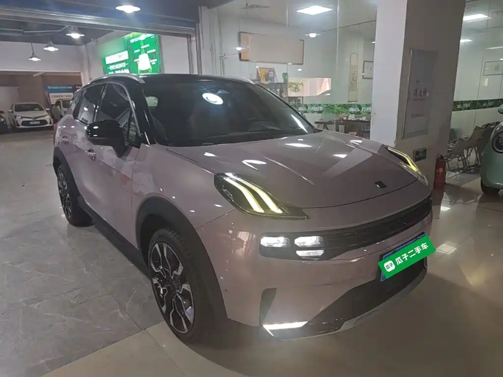 Lynk & Co 06 — миниатюра 4