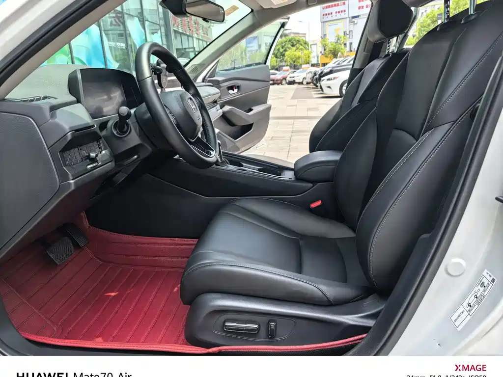 Honda Accord — миниатюра 8