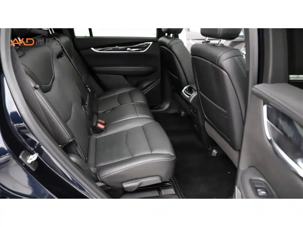Cadillac XT6 2021 28T мест Luxury