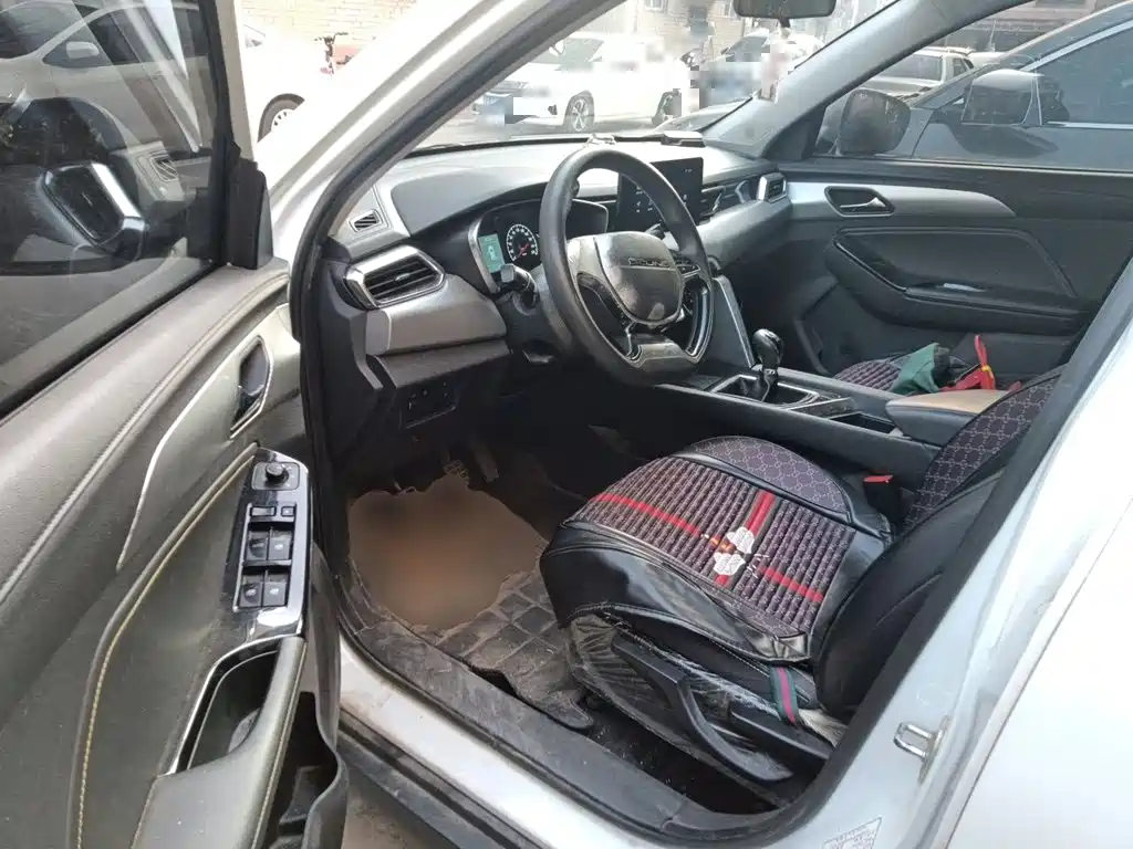 BAIC X3 — миниатюра 12