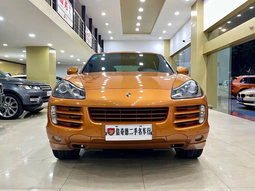 Porsche Cayenne — миниатюра 4
