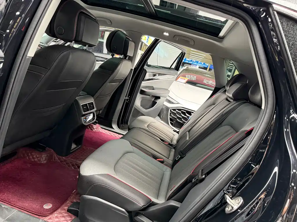 Volkswagen Teramont — миниатюра 10