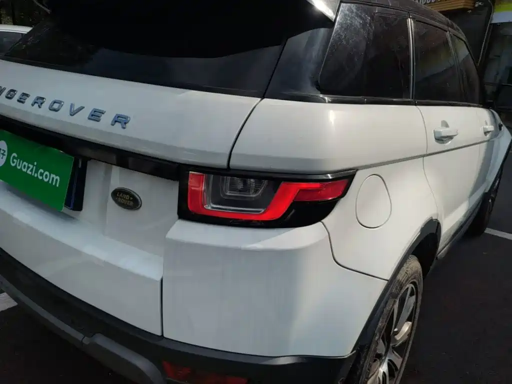 Land Rover Evoque — миниатюра 8