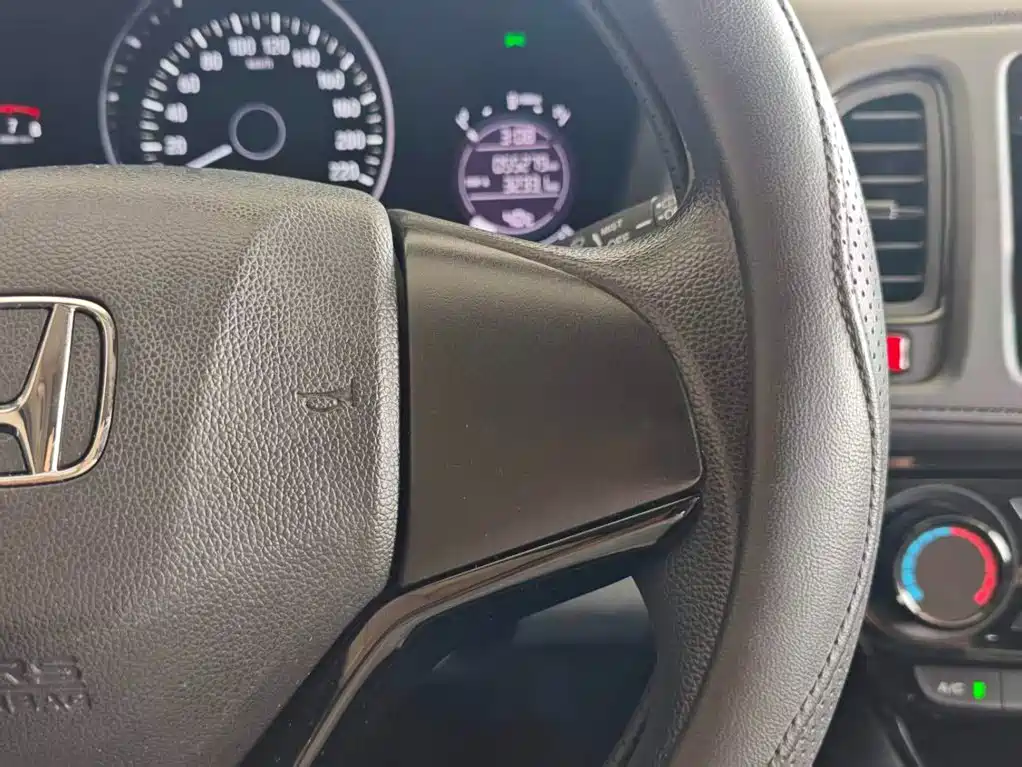 Honda Vezel — миниатюра 19