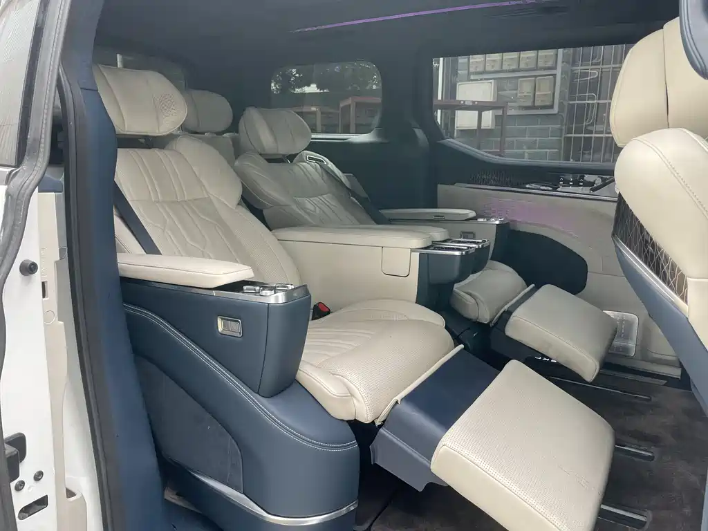 ZEEKR EXTREME KRYPTON 009