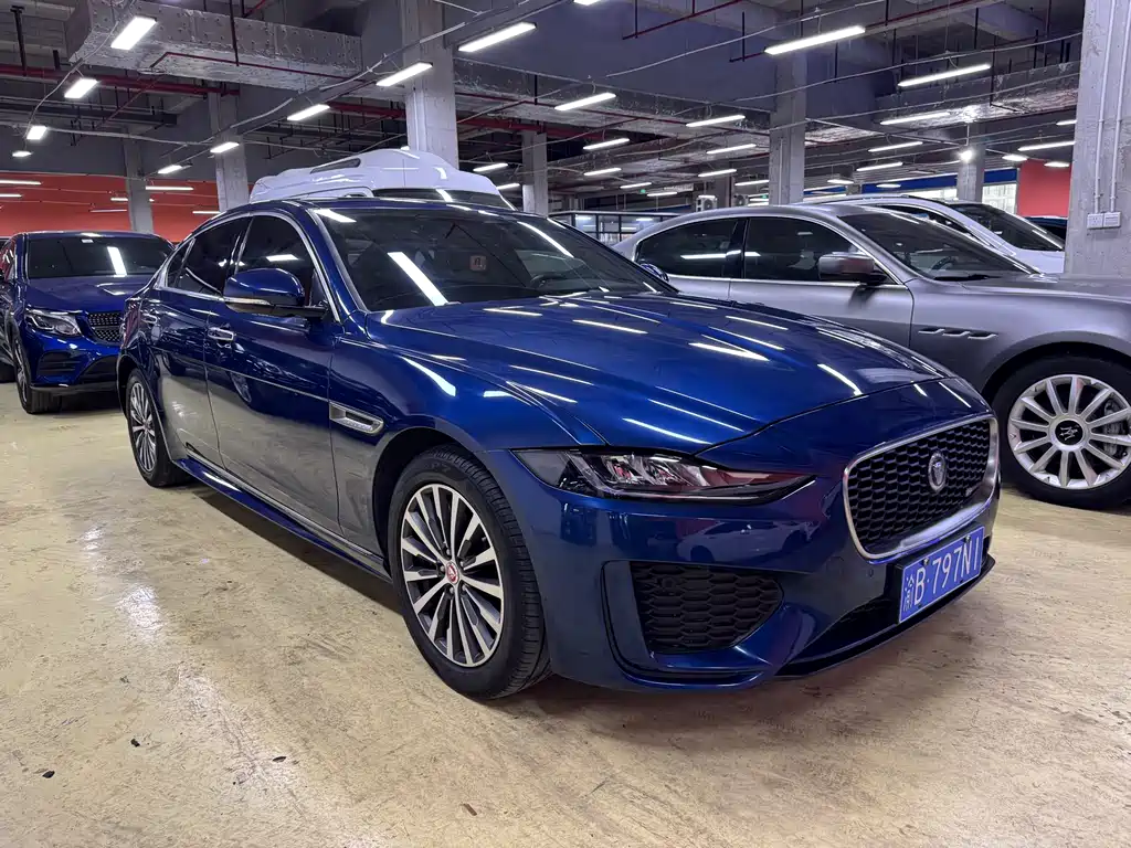 Jaguar XEL 2021 2.0T 200PS R-DYNAMIC Sport
