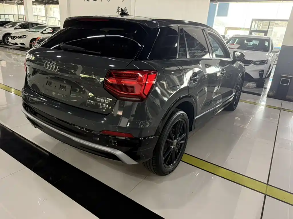 Audi Q2L — миниатюра 9