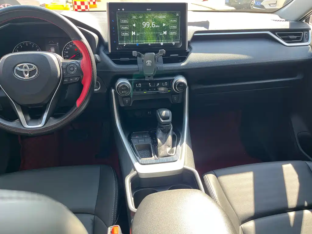 Toyota Wildlander — миниатюра 19