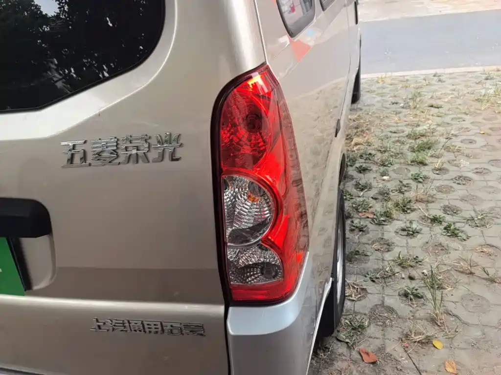 Wuling Rongguang — миниатюра 8