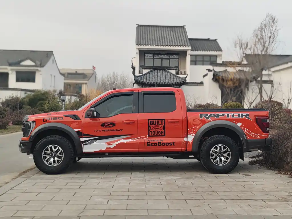FORD F 150 RAPTOR