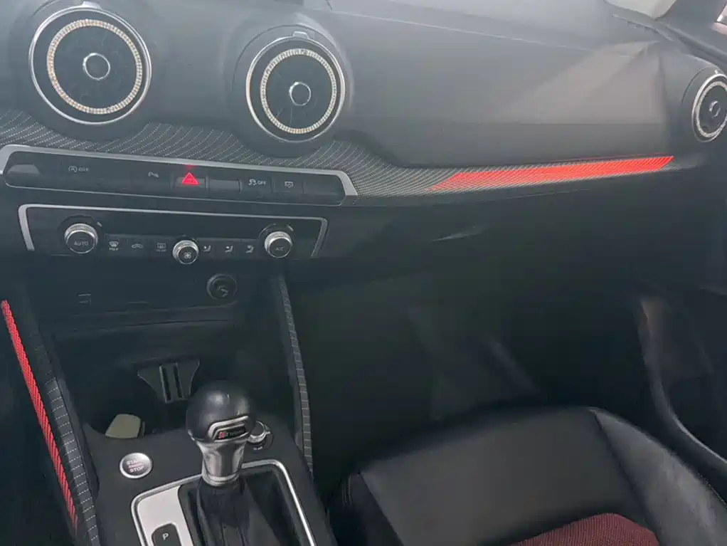 Audi Q2L — миниатюра 10