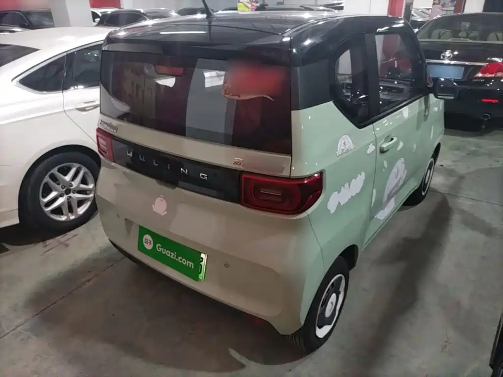 Wuling MINIEV — миниатюра 7