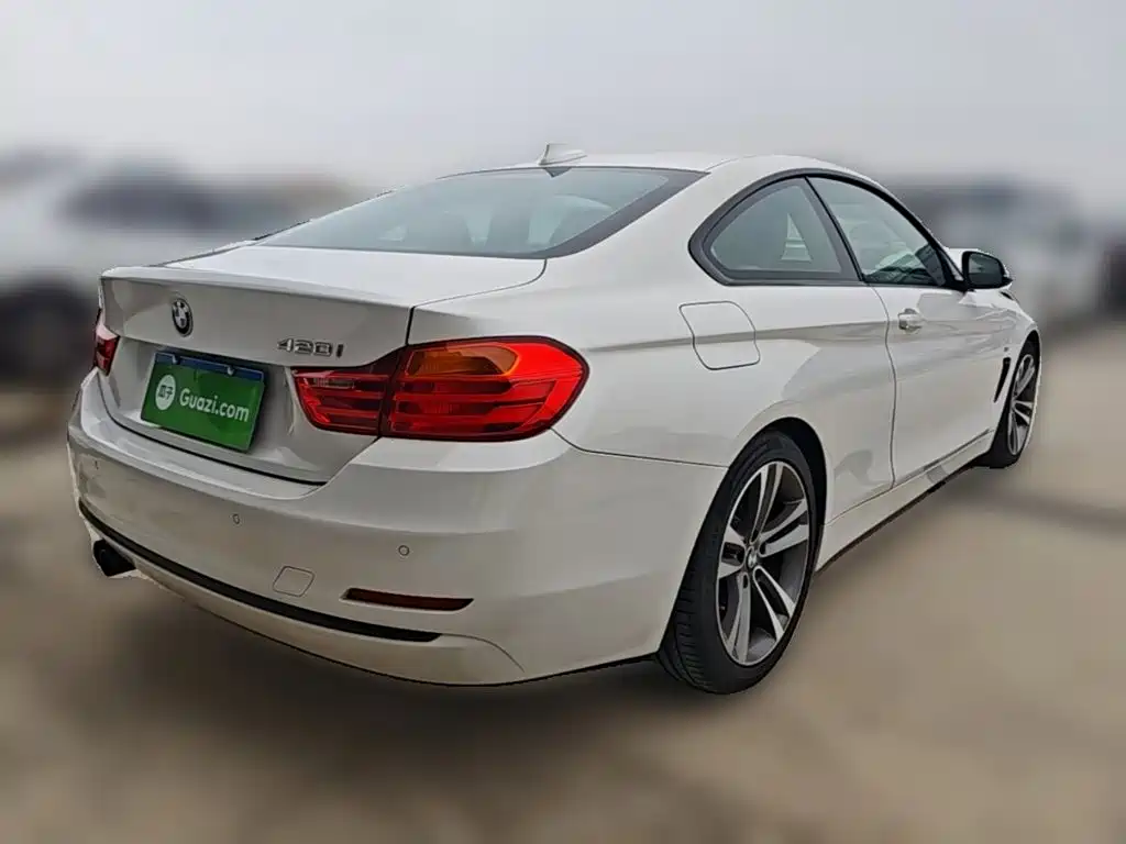 BMW 4 Series — миниатюра 10