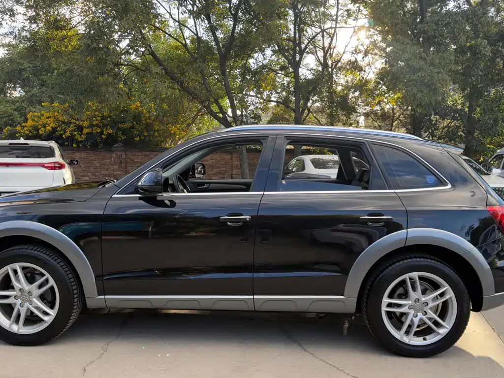 Audi Q5 — миниатюра 3