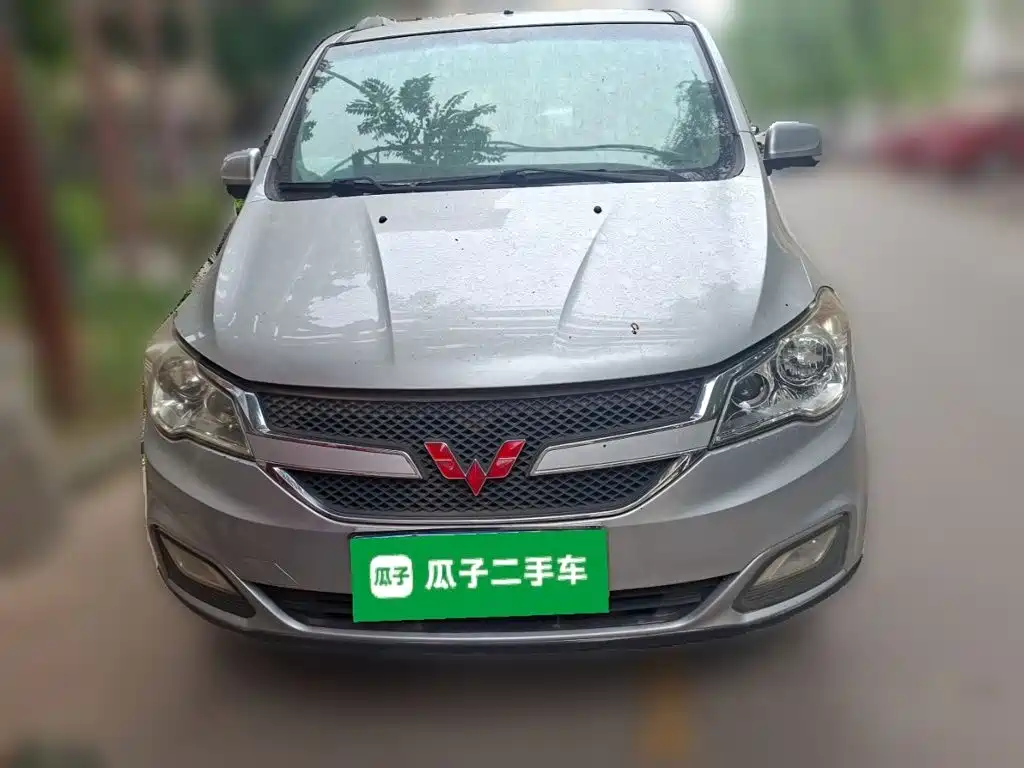 Wuling Hongguang — миниатюра 2