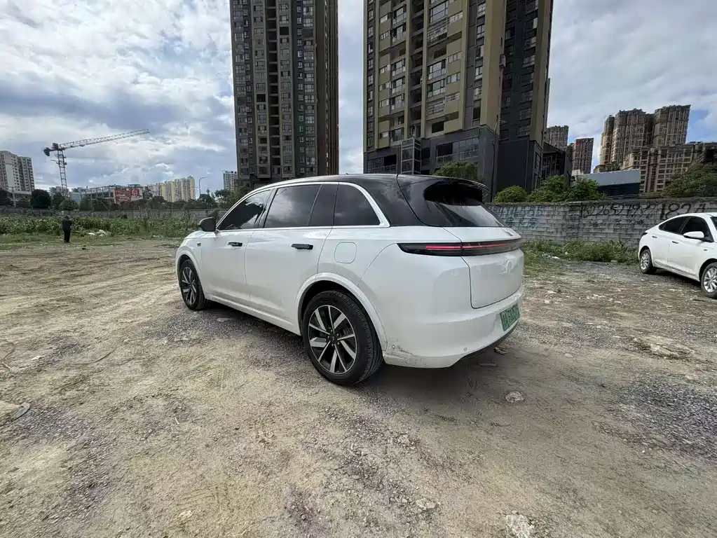 Li Auto L7 2023 Pro