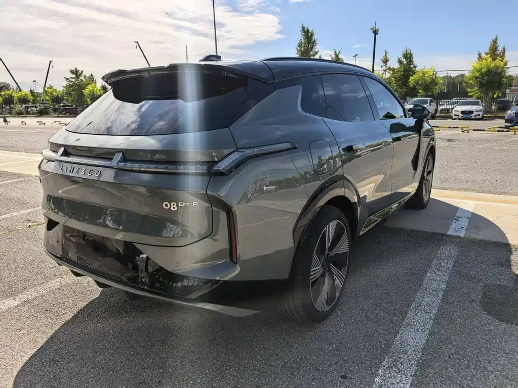 Lynk & Co 08 EM-P — миниатюра 4