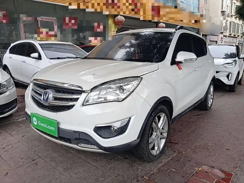 Changan CS35 — миниатюра 2