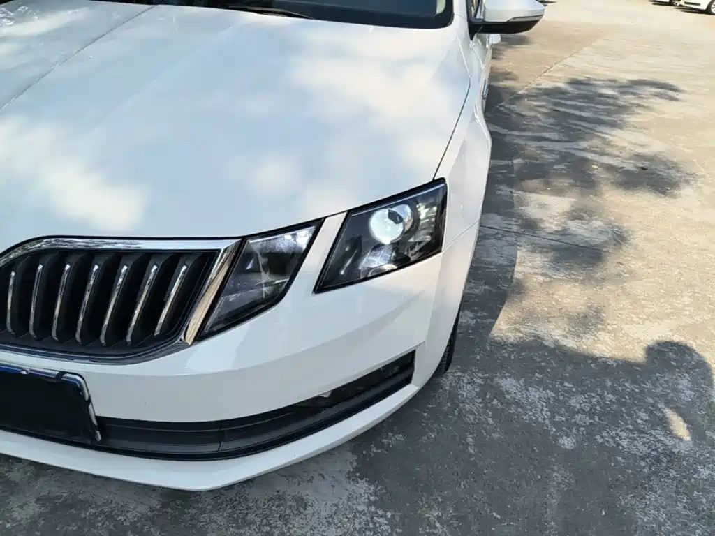 Skoda Octavia — миниатюра 24