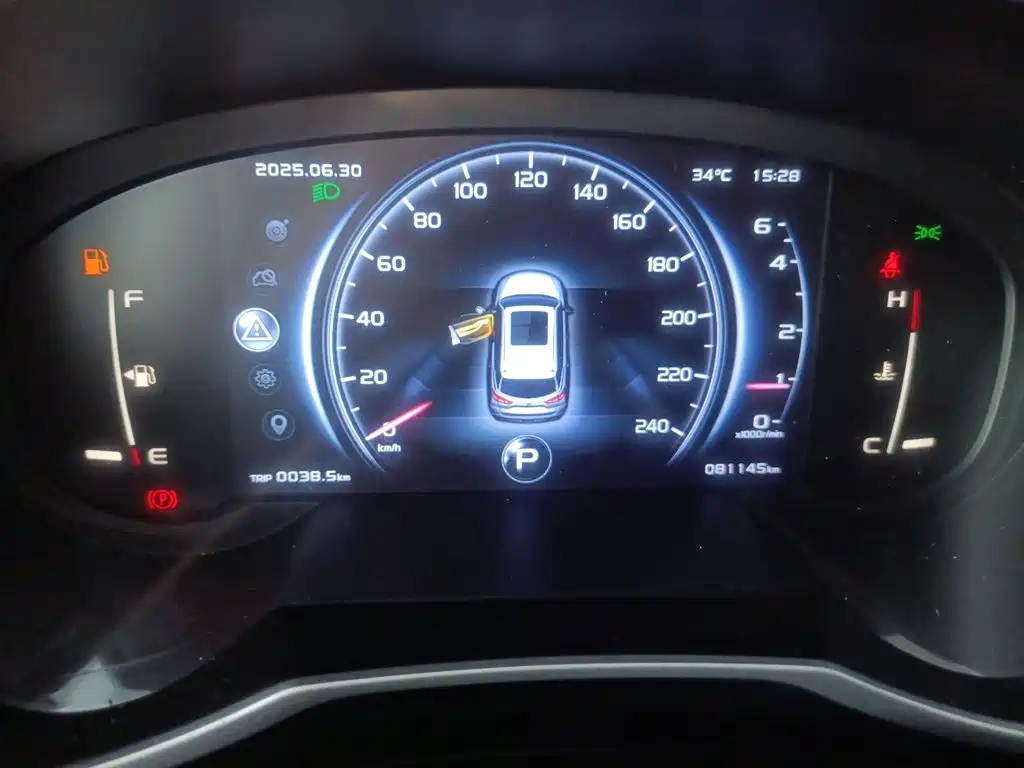 Geely Boyue — миниатюра 12