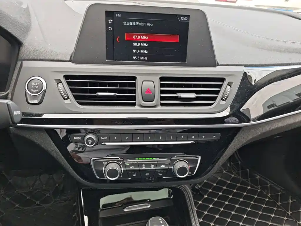 BMW 1 Series — миниатюра 13