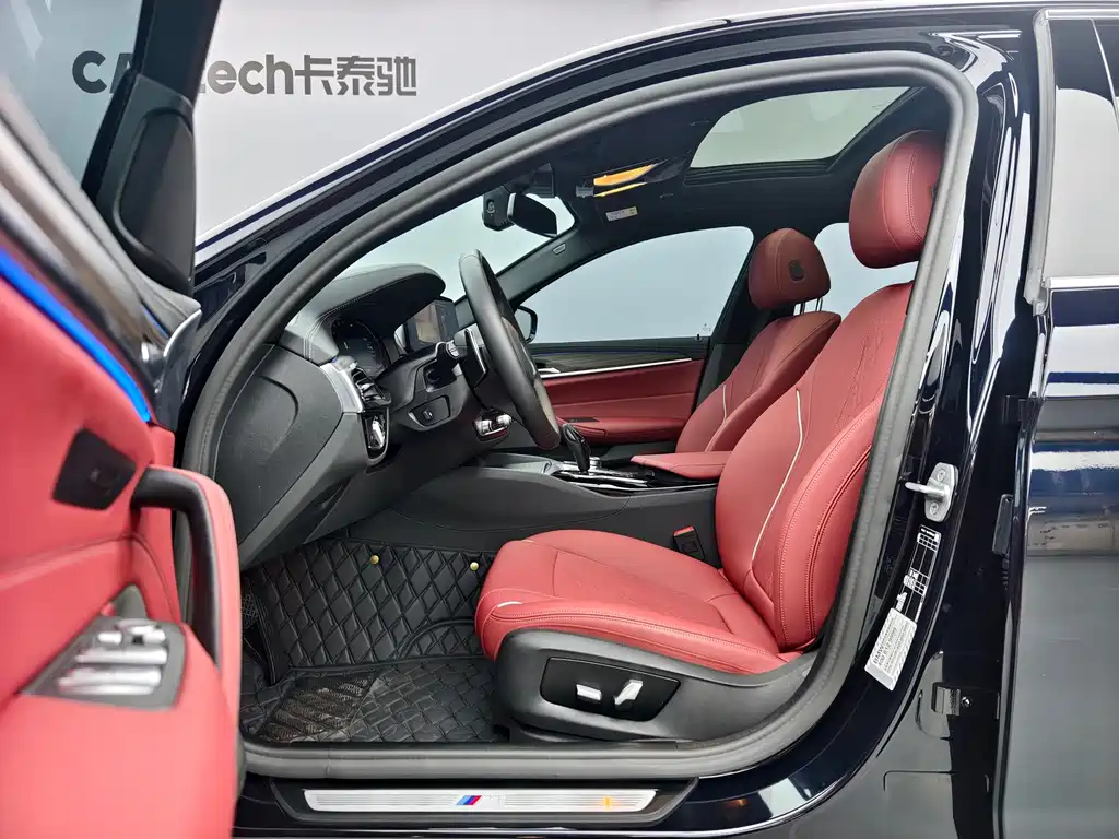 BMW 5 Series — миниатюра 4
