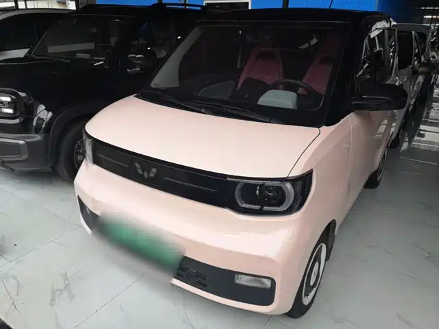 2022 Wuling Motors Hongguang Mini EV