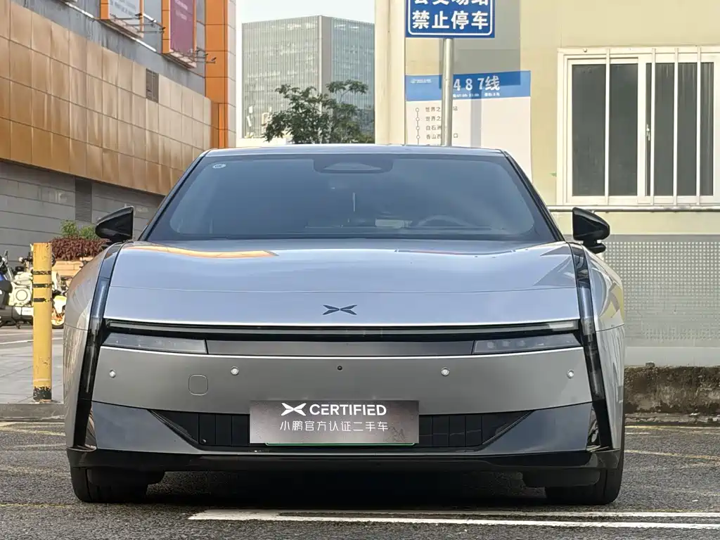 XPeng P7 — миниатюра 2