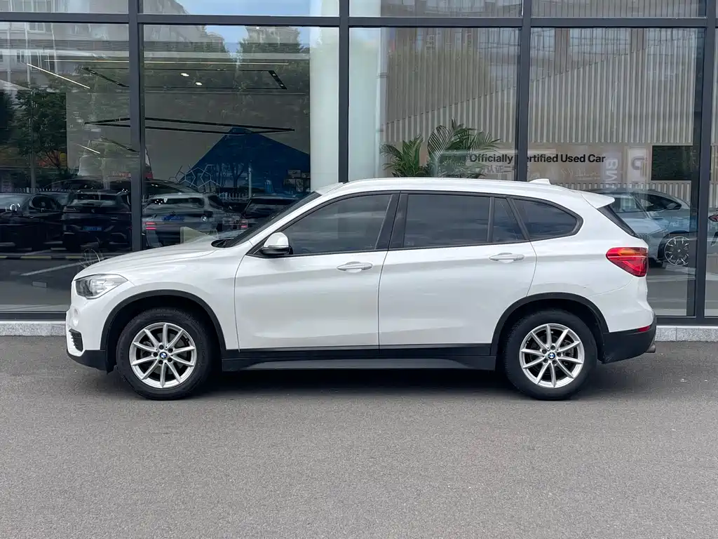 BMW X1 2018 sDrive18Li Fashion