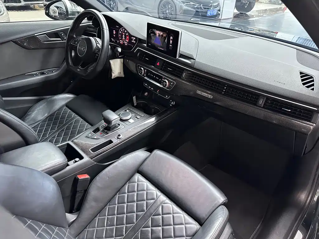 Audi S4 — миниатюра 15