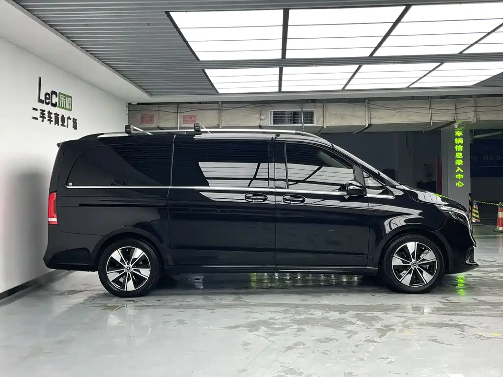 Mercedes-Benz V-Class V 2020 V 260 Luxury