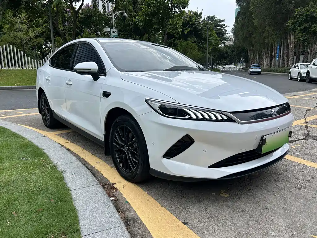 BYD Qin PLUS — миниатюра 3