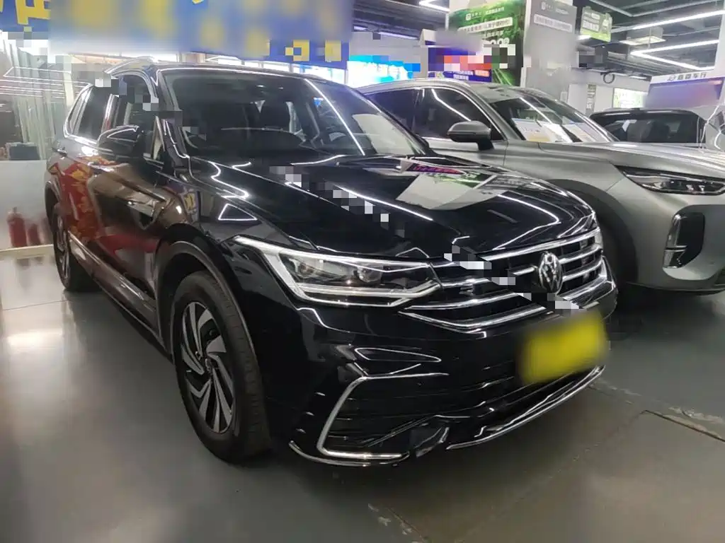 Volkswagen Tiguan L — миниатюра 4