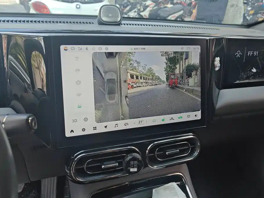 Leapmotor Leapmotor C01 — миниатюра 13
