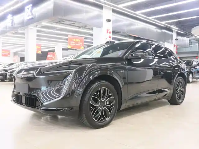2025 Avatr 07