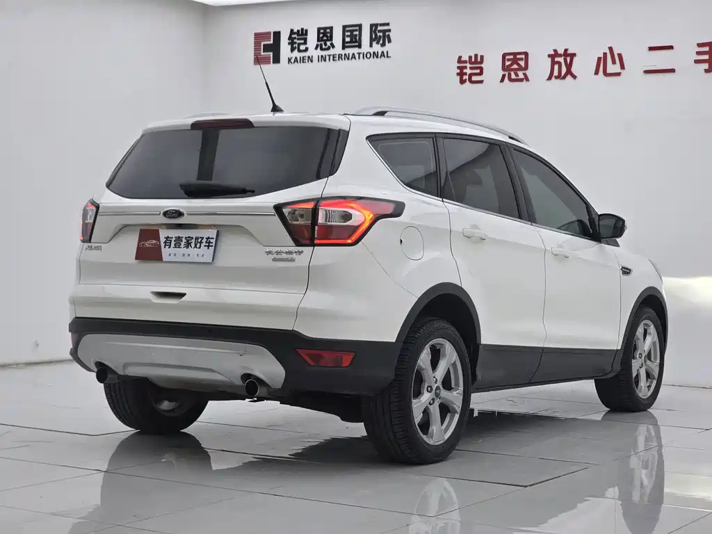 Ford Kuga — миниатюра 4