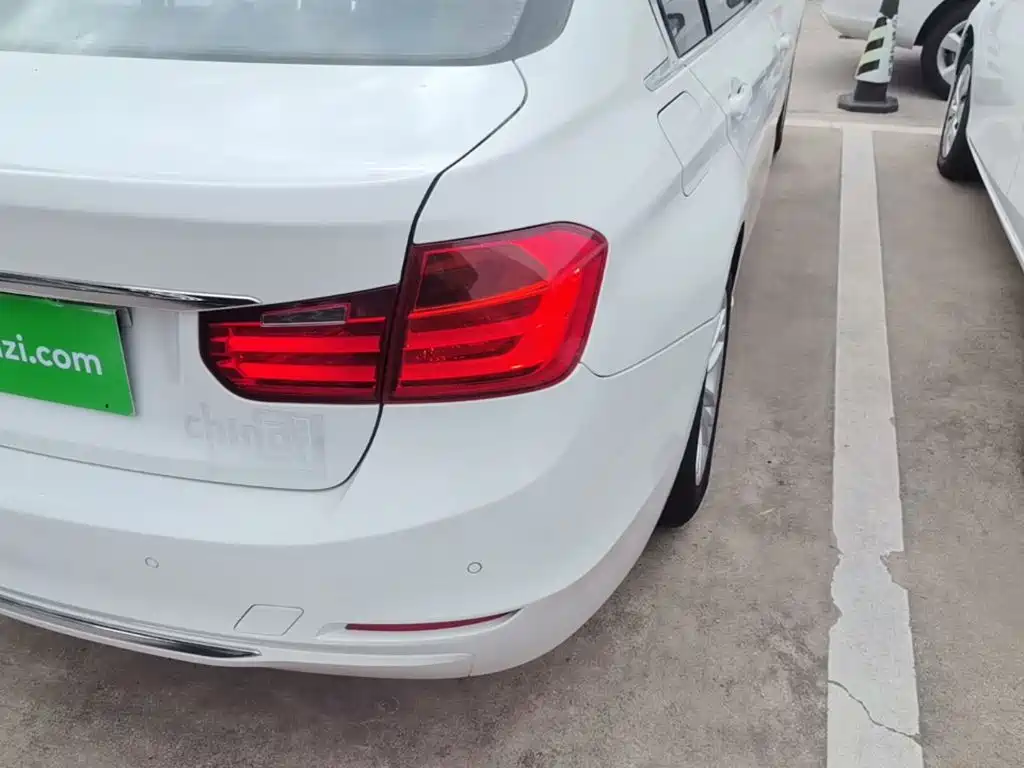 BMW 3 Series — миниатюра 8