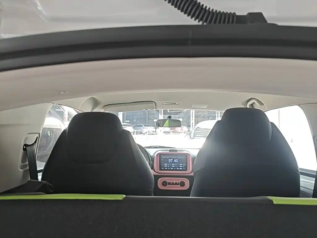 Roewe Clever — миниатюра 18