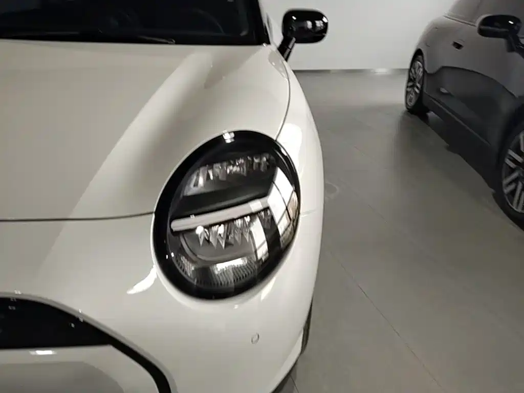 MINI MINI COOPER EV — миниатюра 24